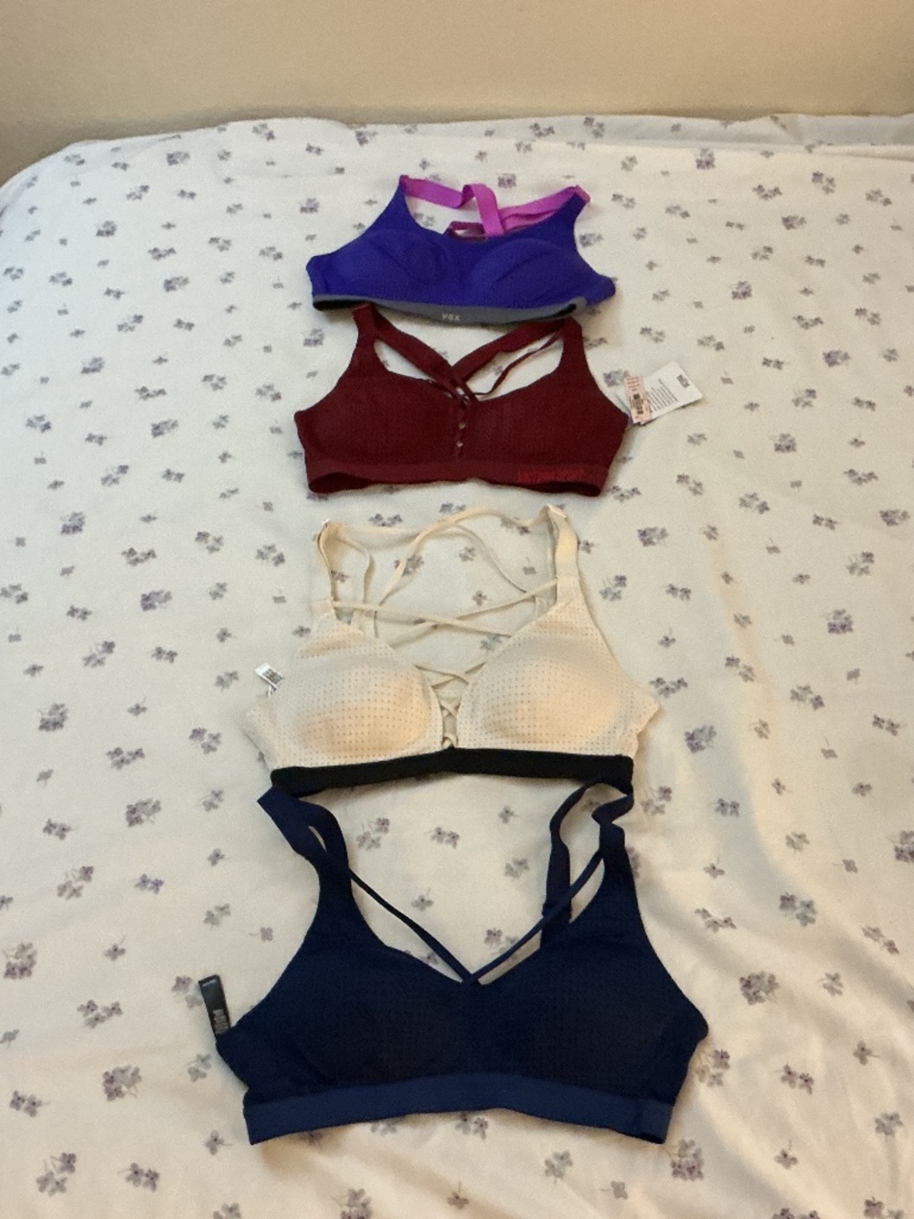 Victoria’s Secret VSX Sport Lightweight Sports Bra Lot of 4
